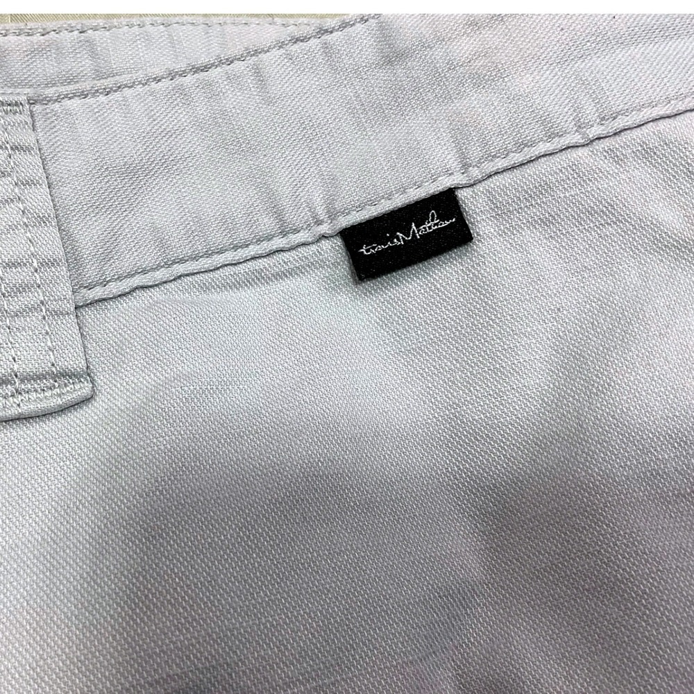 TravisMathew Beck Mens Light Grey Golf Shorts Size 40 Regular Fit Stretch - Picture 4 of 9